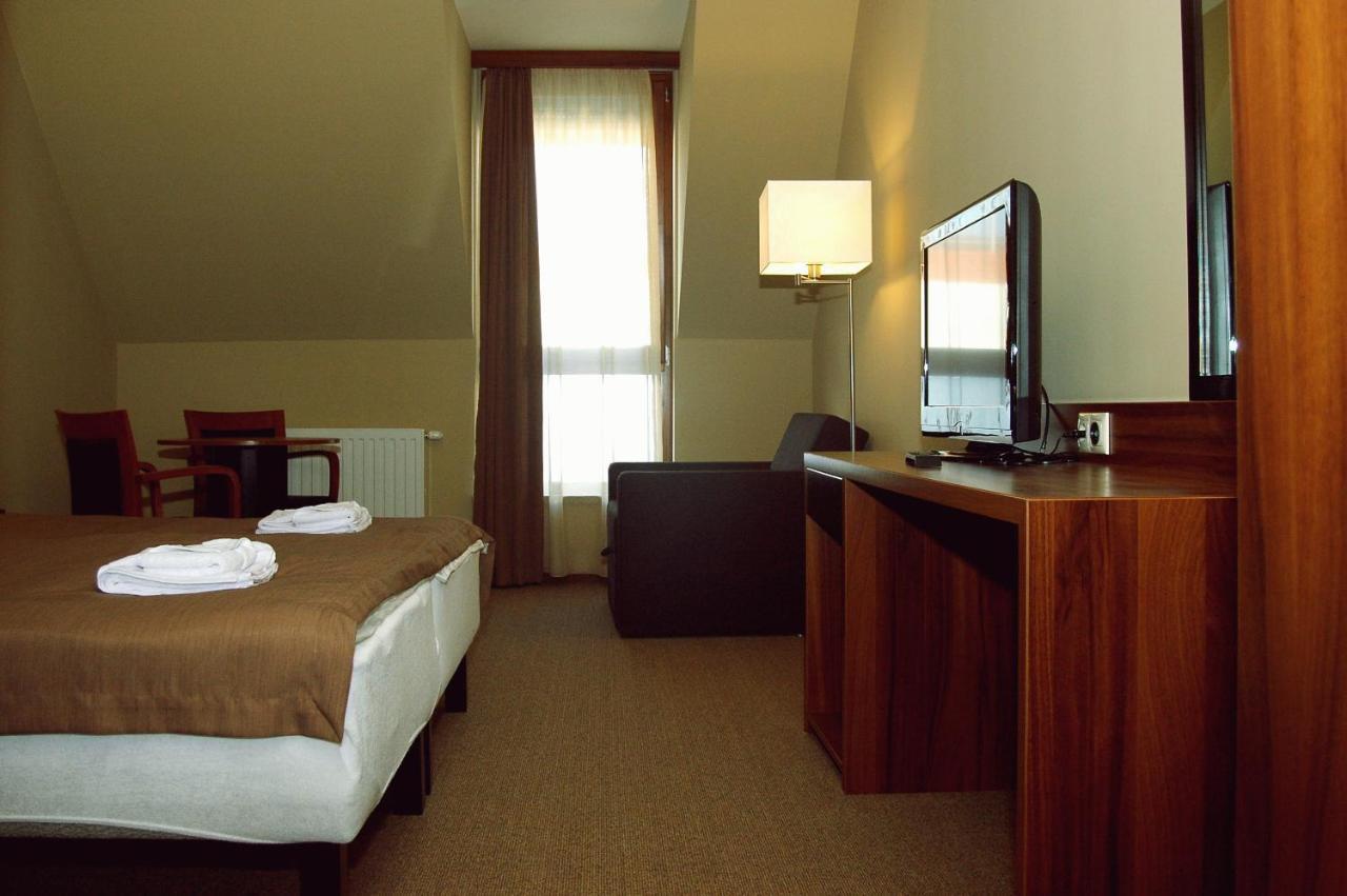 Fiaker Panzio Bed & Breakfast Zalaszentgrót Екстериор снимка