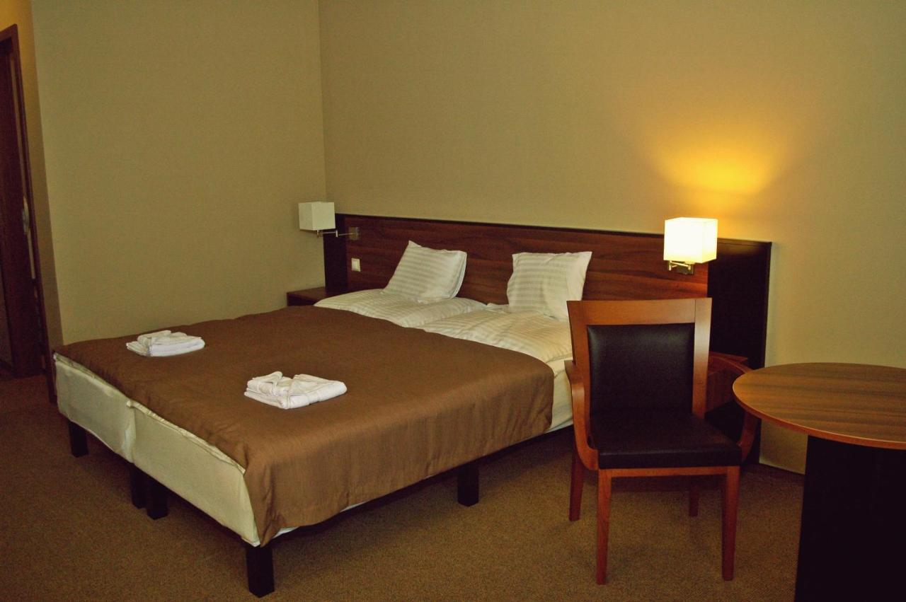 Fiaker Panzio Bed & Breakfast Zalaszentgrót Екстериор снимка
